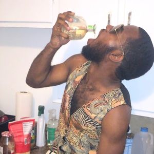 Meet your Posher, Nicholas